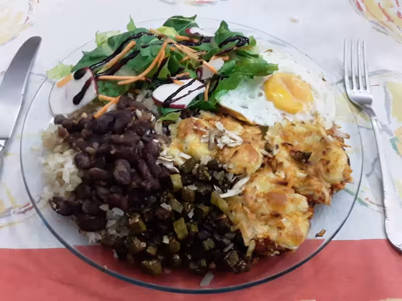 A full dinner plate